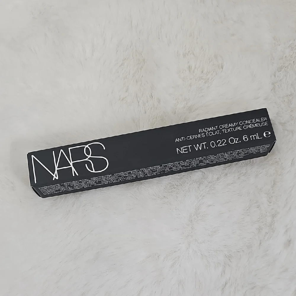 Nars Radiant Creamy Concealer  Hydrating Medium Coverage Creme Brulee Light 2.5